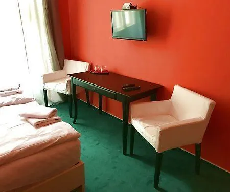 Hotelove Kolcavka Vendégház 2*